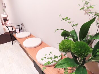 ニュアージュ 小伝馬町(Nuage)/明るいお一人様専用のサロン