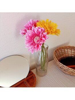 フラワー(flower)の写真/初めての方も思わず眠ってしまう心地よさが魅力♪アロマオイルの優しい香りに包まれて日々の疲れを解消◎