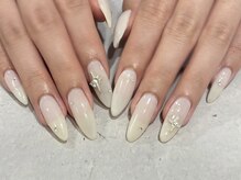 ローラン(LORAN)/シンプルワンカラーにパーツ☆