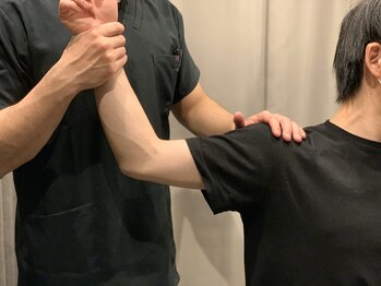 モア整体院 メディカルボディーメイク(Medical body make)/肩の痛みはモアにお任せください