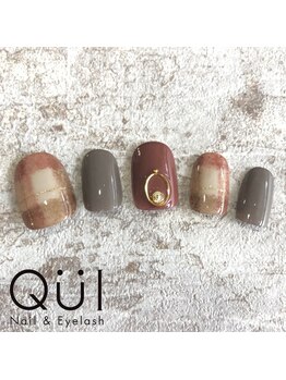 クワイ(Qui)/チェックネイル