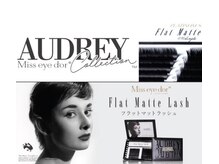 White Camellia 【ホワイトカメリア】フラットラッシュ