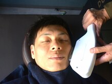 ノーブル(NOBLE)/ひげ脱毛　施術風景（１）