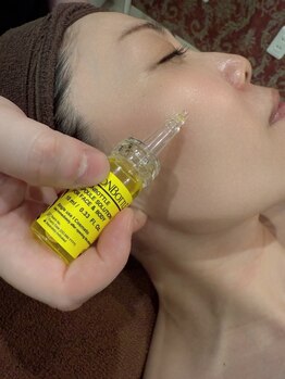 Peach Pure ピーチ ピュアの写真/【話題の脂肪分解ケア導入！】最先端の輪郭形成レモンボトル◎エステ版ダーマフェイシャル／最新小顔施術♪