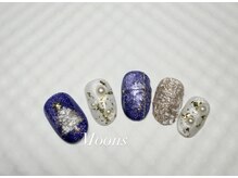 ムーンズ(Moon's)/