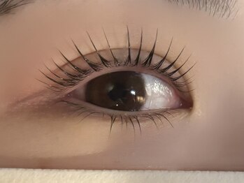 十色 麻布十番店(AZABUJUBAN)/まつげパーマ/マツエク/美眉毛