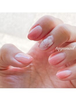 たゆ ネイル(たゆnail)/フラワーネイルで可愛らしく♪