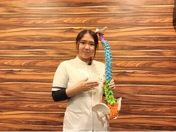 中野サンモール整骨院/背骨のゆがみ
