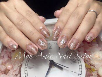 モン アミ(MON AMIE)/持ち込みアート