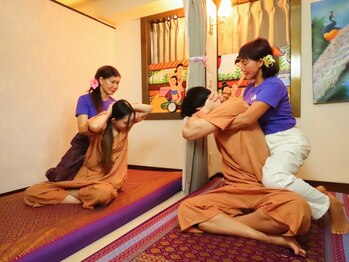 ブアサイ ギンザ(BUASAI GINZA)/本場タイの熟練技術