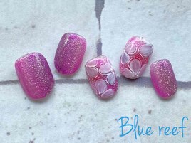 キラキラフラワーネイル