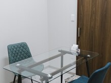 アンドニューリー(&NEWLY)/Counseling　Room