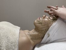 バタフライ 平塚店(Butterfly)/ハーブで毛穴をなめらかに