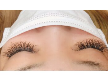 サロン ド パティポー(Salon de Patypo)/クロスボリュームラッシュ