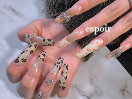 ヒョウ柄ネイル