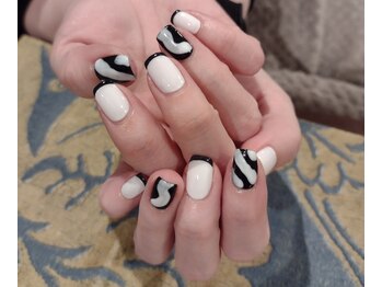 ネイルサロン リスタ(Rista)/モノトーンニュアンスマグネット