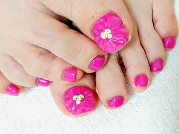 エムネイル(M Nail)/フットネイル・大きな3Dフラワー