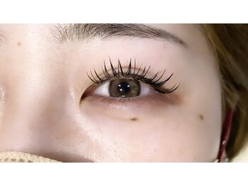アイアヴァンス 神戸三宮店(Eye AVANCE.)/フラットラッシュ