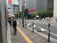 ヘイリーブロウ 梅田茶屋町店/【3】道案内