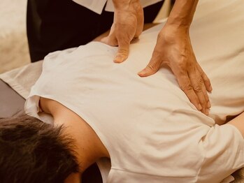 あおの写真/【全身にアプローチして身体の内部から健康的に！】肩甲骨を緩めて可動域を広げ、コリ知らずのお身体へ◎