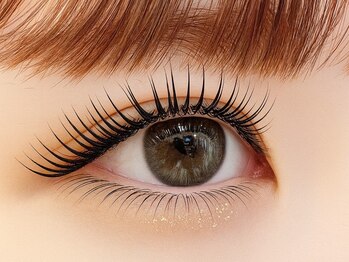 ニューディール 大通店(New deal)の写真/中顔面短縮メニュー◎超軽量フラットラッシュ上下180本&高濃度TR￥5900が大人気！実力派のアイサロン♪