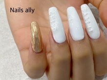 ネイルズアリー 立川店(Nails ally)/アルファベット×タイルネイル