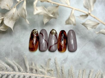 ブリスフルハピネス(Blissful happiness)/定額ネイル(Design)秋冬ver.