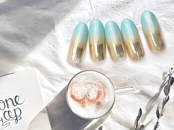 ネイルサロン&スクール ジーナ(GINA)/ゴールド×ブルーグラデーション