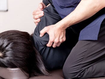 栗東なかむら整体院の写真/【歪みが原因で引き起こす猫背・姿勢不良・巻き肩】そんな悩みを改善！姿勢調整で歪みが整う本格整体♪