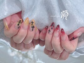 グラデーション×十字架[池袋]