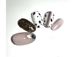 ダルメシアンネイル