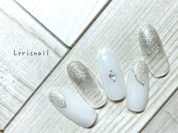 リリックネイル 本八幡店(LyricNail)/シルバーラメの囲みデザイン