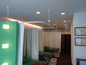 上野毛駅前整骨院 鍼灸院/内観