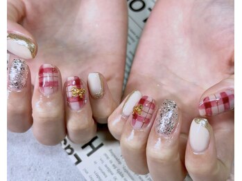 赤チェックネイル