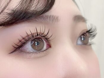 ニューディール 大通店(New deal)の写真/≪眉メイク＋次世代ラッシュリフト＋美容液TR￥6400≫アイブロウ×まつげカールで印象change!札幌大通り3分