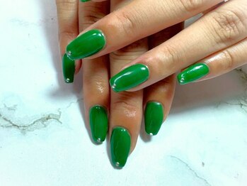 ルリナ ネイル(Lurina Nail)/ビビットカラーネイル