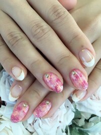 きれいめタイダイネイル