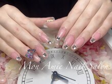 モン アミ(MON AMIE)/持ち込みアート