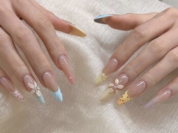 ビジューネイル(bijou nail)/