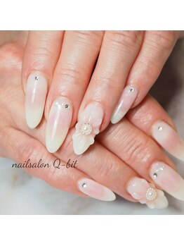 チーク×ぷっくりお花