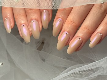 トリー アンド デリー(Toliy&Deliy)の写真/ジェルの浮きや剥がれが気になる方や爪が薄い方にもオススメ♪独自の技術でうる艶の美フォルムを作ります★