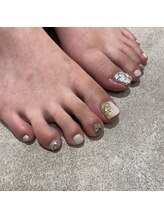 ヴィヴィアンビューティ ネイルアンドアイ Viviean Beauty Nail & Eye/西森 ニュアンス フットネイル