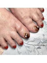 リリー(Lily)/高橋 フット2本アート