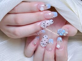 フレンチ水玉デザイン
