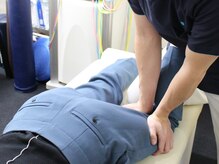 とらねこ整骨院/施術風景