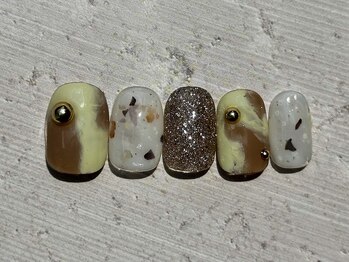 ニュアンスネイル