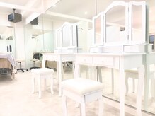 オリビア アイラッシュ(OLIVIA EYELASH)/ニュアンスカラー★茨木/高槻