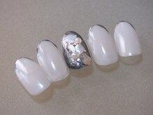 リリネイル(LiLi Nail)/