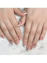 ヘブン ネイル 鶯谷(HEAVEN Nail)/フレンチ×ストーン