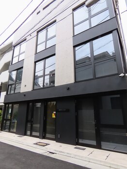 ティールズ 目黒(TEAL'S)/デザイナーズマンションの一室